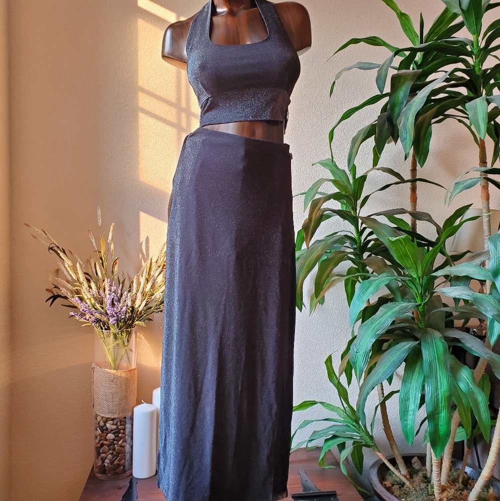 Kitty. Size small. Black/silver